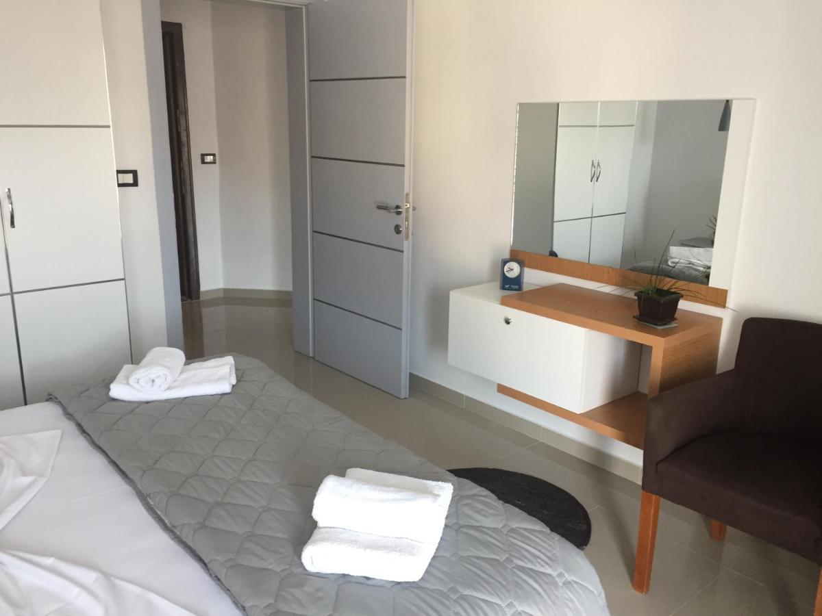 Guest'S Apartament Поградец Экстерьер фото